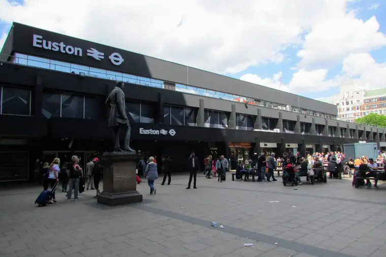 Euston Taxis